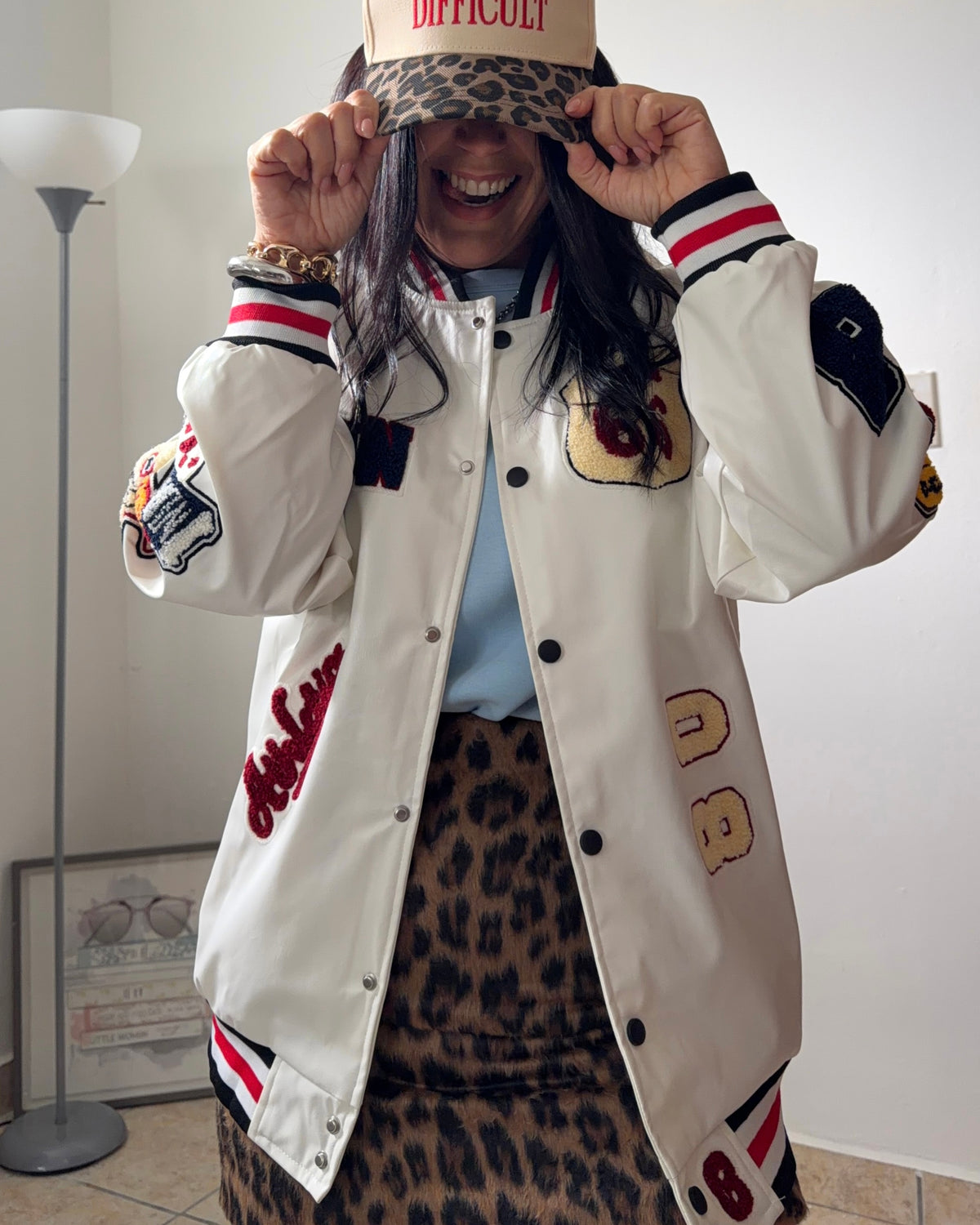 OVERSIZED VARSITY JACKET